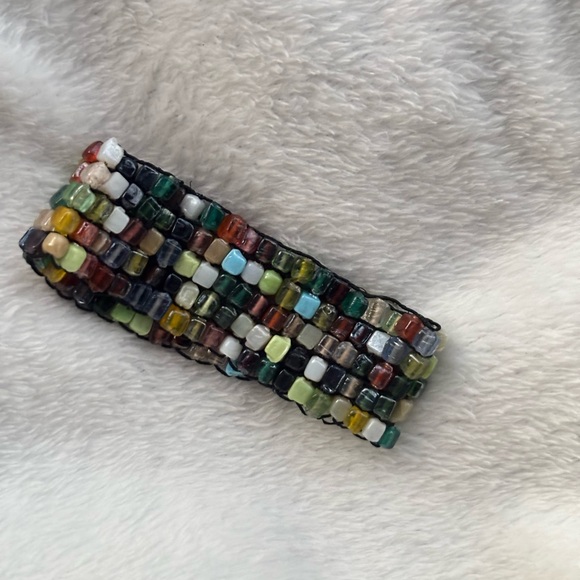 Multicolor Beaded Bracelet - Picture 2 of 3